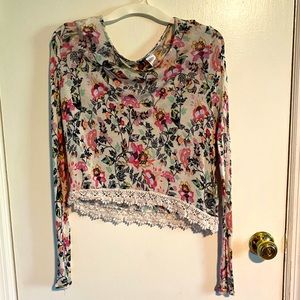 Pretty Floral Top.